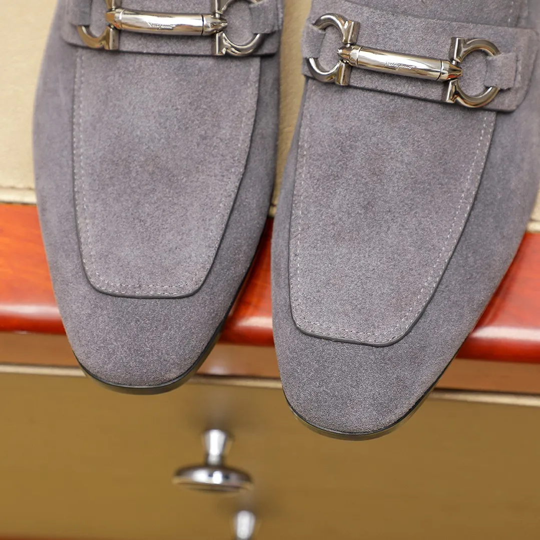 Men's shoes 💰600 🕷🕷🐂【Ferragamo】 Popular fashionable casual shoes🇨🇳Official website counter 1:1 production, original mold opening💯Good quality can be seen, imported high-end first-layer pebbled calfskin, water-dyed🐂leather lining🌿very clear texture, high-quality waterproof, non-slip and wear-resistant outsole🎋high quality and low price, truly handmade🍓, 7 colors available! Code number 38-44 (45. To be customized)